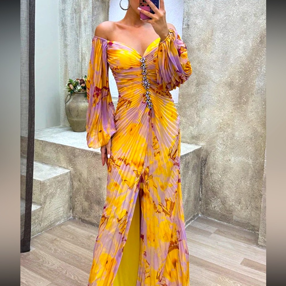 Yellow dress